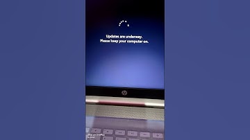 Update are underway Keep your computer on || how to fix windows 11 stuck 100% Working #shorts