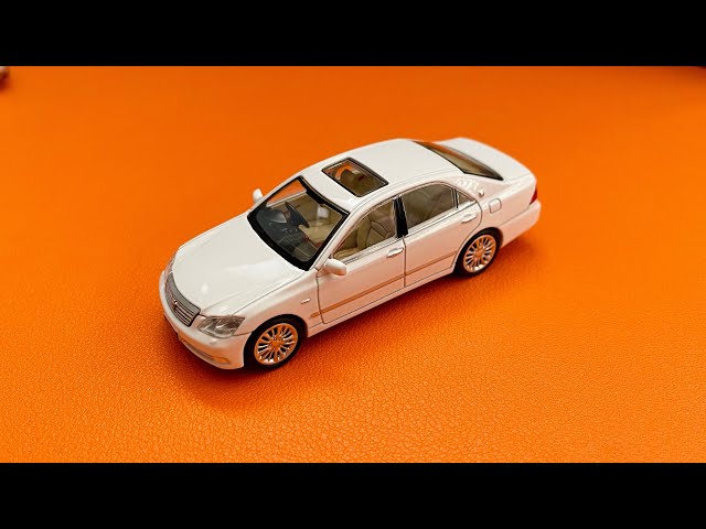 JKM Toyota Crown 1/64 - YouTube