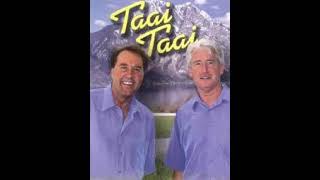 Video thumbnail of "Taai Taai   Onder D'n Tore"