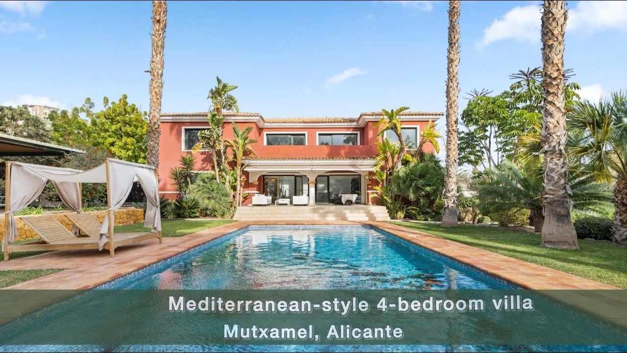 Exceptional Mediterranean-style 4-beds villa with in the gated community of Bonalba Golf, Mutxamel.