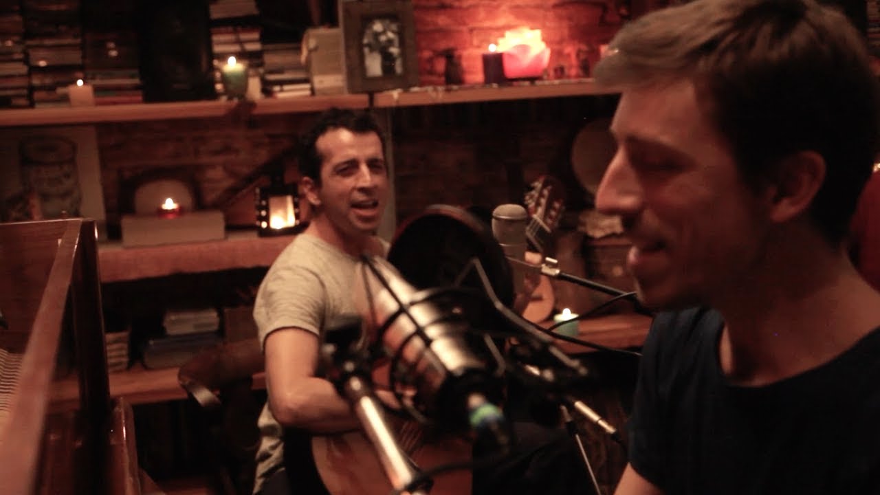 Flores naturales - Juan Quintero, Santiago Segret y Andrés Pilar