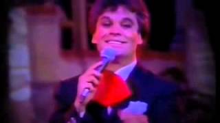 Juan Gabriel &quot;Mi buen Corazón&quot; con Amanda Miguel.