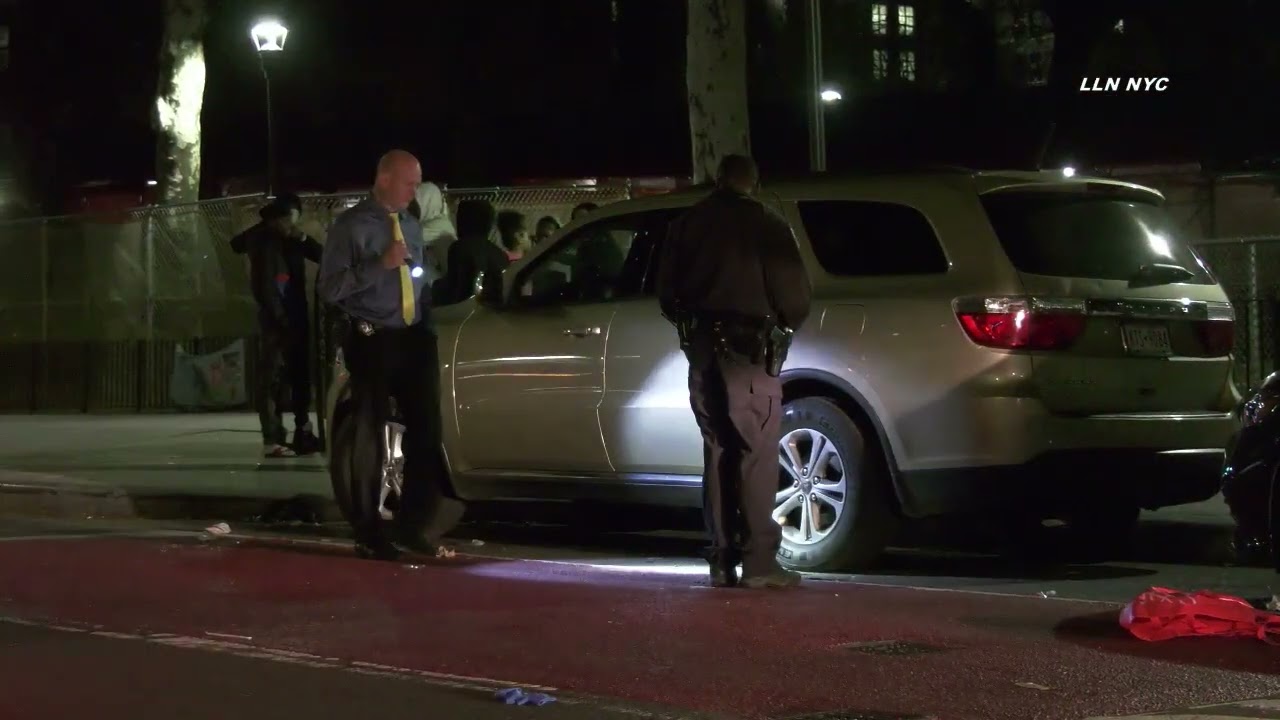 Two People Stabbed / 1348 Webster Ave Bronx NYC 4.23.22