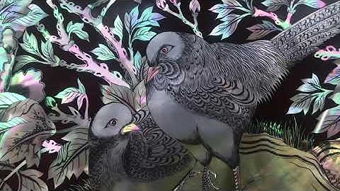 Tranh khảm ốc hoa mẫu đơn, nghệ nhân Nguyễn thanh Tuấn.