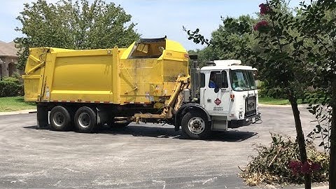 Summer: AutoCar ACX CNRG Heil Durapack Python 425318