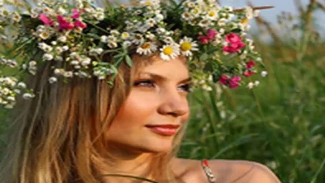 Анастасия, Таисия ч 2. Значение имени, поздравление....именины - YouTube