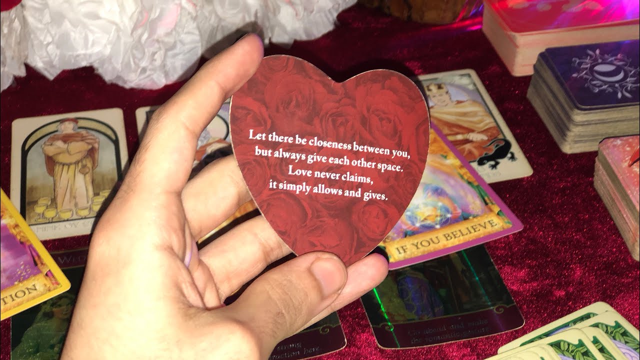 🌸💛 Гадание на картах Таро для Льва ♌️❤️ Что он боится сказать вслух: радужные чувства, страх быть...