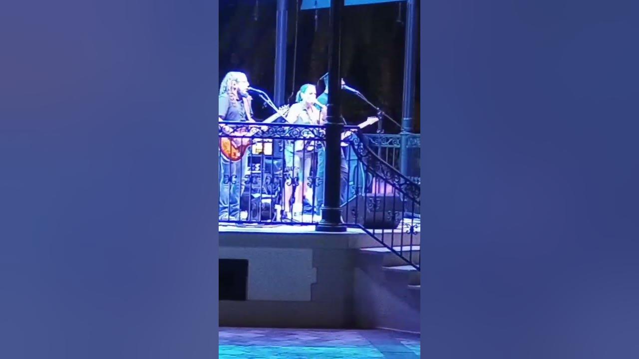 live-music-in-spanish-springs-town-square-the-villages-fl-youtube