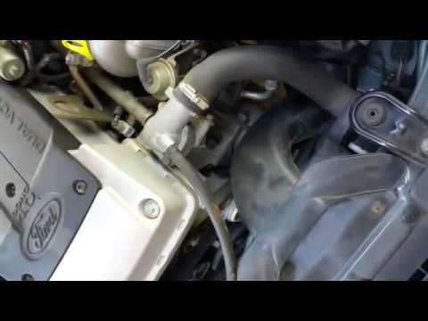 how to replace Ford XR6 BA headlight bulb - YouTube