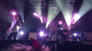 Download Lagu Tonight Alive - Disappear Live @ The Beacham - Orlando, FL 2/12/2018 MP3