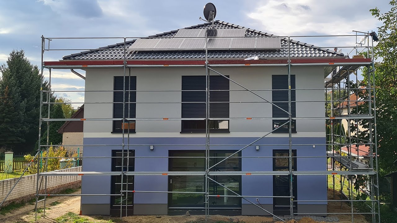 massivhaus-bau-mit-heinz-von-heiden-teil-11-treppenbelag-pv-anlage