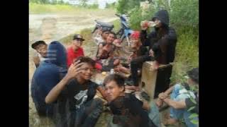 Beda Dan Rasta Rasta - Anjar Ox's  (coverAnimasi)