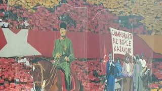 Galatasaray taraftarının Cumhuriyet coşkusu. Nef Stadı Onuncu Yıl Marşı ve Mustafa Kemal ile inledi. Resimi