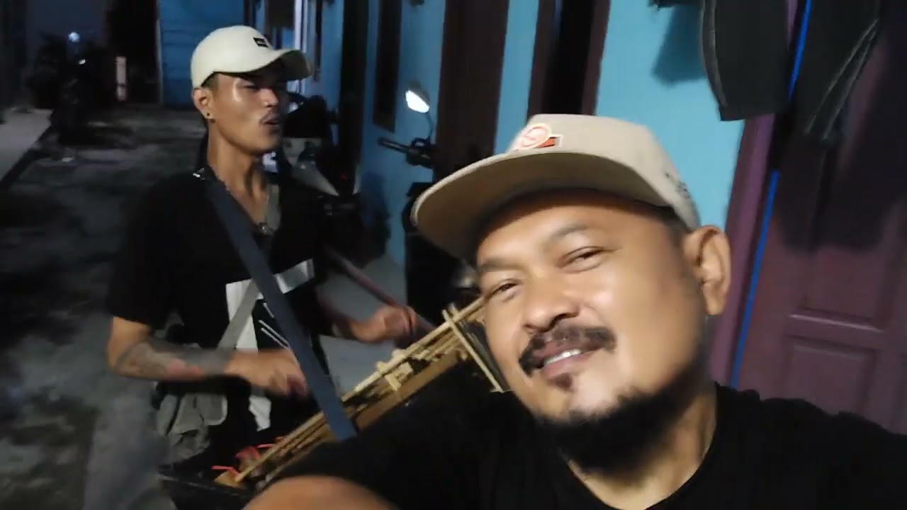 RUNTAH - DOEL SUMBANG (Cover by Angklung) #coversong #runtah #angklung
