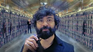 DANS UNE MINE SECRÈTE DE BITCOIN EN ISLANDE - Sous-titrée DANS UNE MINE SECRÈTE DE BITCOIN EN ISLANDE - Sous-titrée