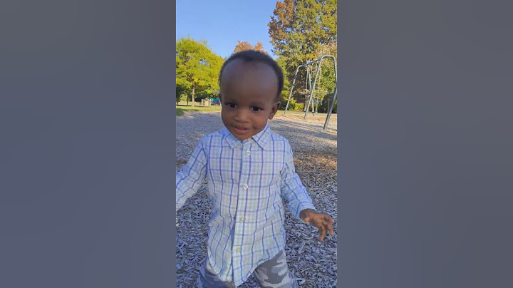#shorts. Muco (The Siblings Kids) run to hug his mom at the park. Subscribe please, thanks.