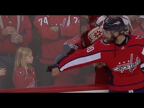 nhl fan moments