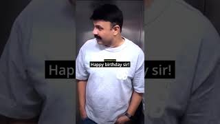 Millionaire Surprises Man With Banana! 🤣🍌