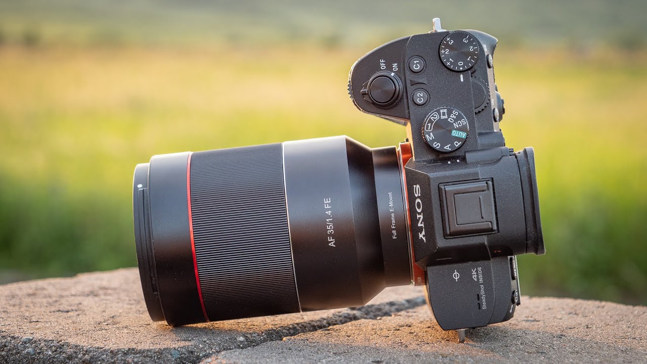 Samyang AF 35mm F1.4 FE Review w/ Sony A7III [ Rokinon AF 35mm F1.4 ]