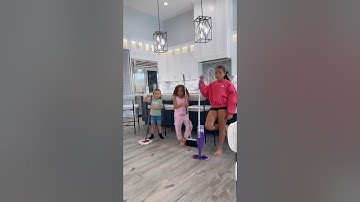 How to get your kids to help around the house🤪😂#remake #parenting #parents #momlife #familychannel