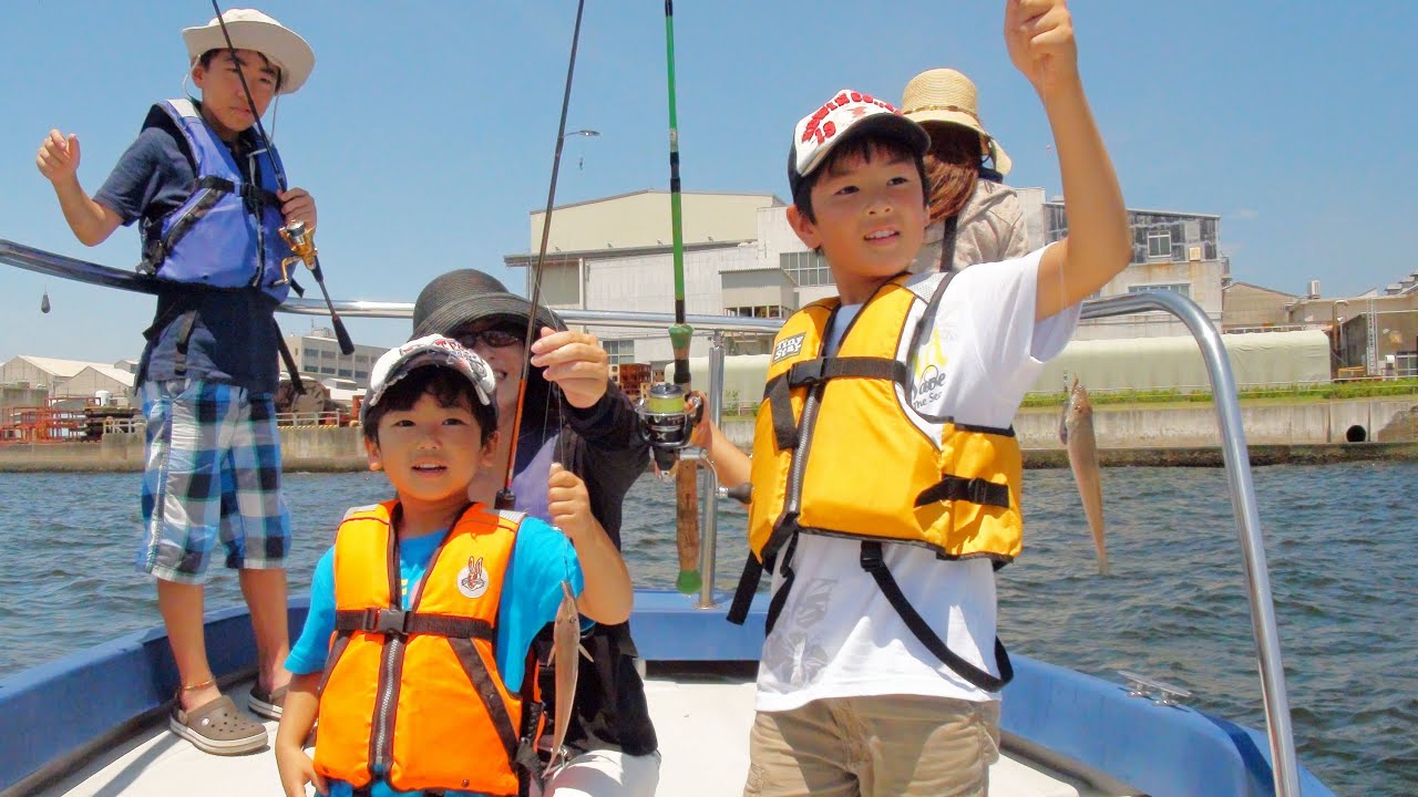 入れ食い横浜 家族で貸切海船釣り 最高の夏休み Youtube