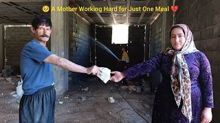685. �� True Story of a Homeless Mother �� | Fatemeh & Her Daughter Yekta’s Hard Life