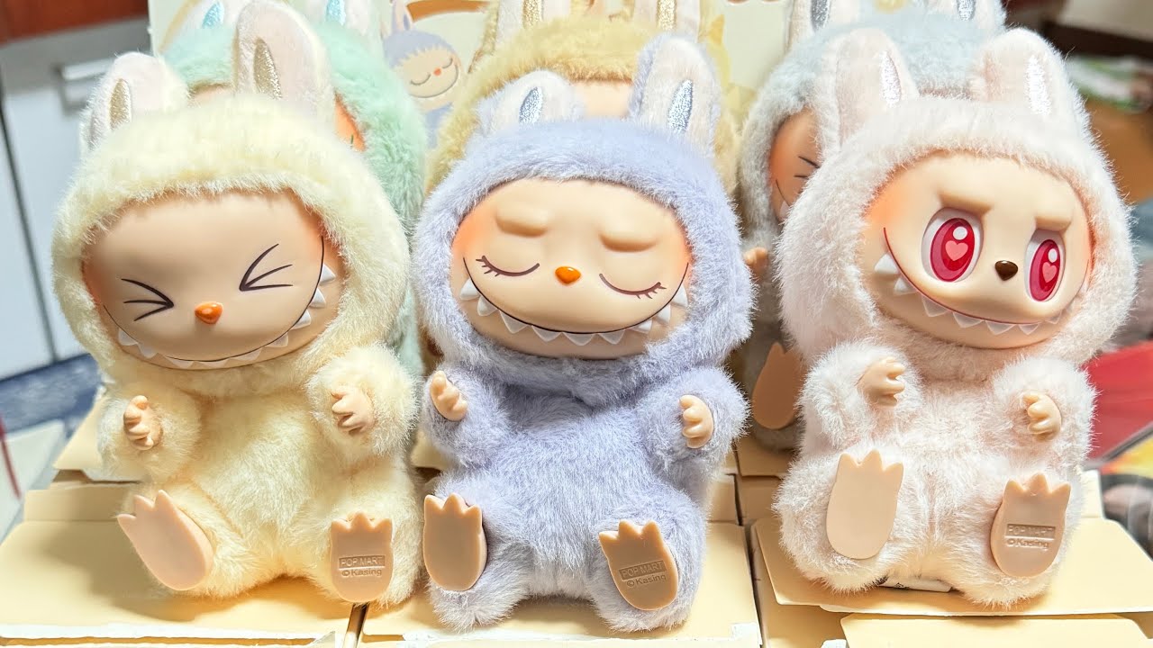 The Monsters Labubu \ Have a seat