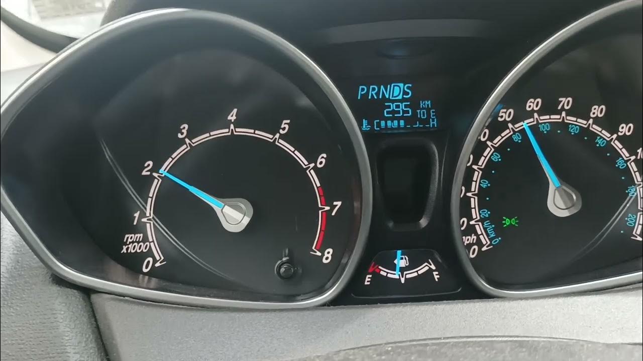 Форд фьюжн расход топлива 1. Бортовой компьютер fiesta mk6 2008. Форд фиеста расход топлива. Форд фьюжн расход топлива. Ford fiesta расход.