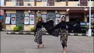 tari lamunan kelas 75 smpn61 palembang