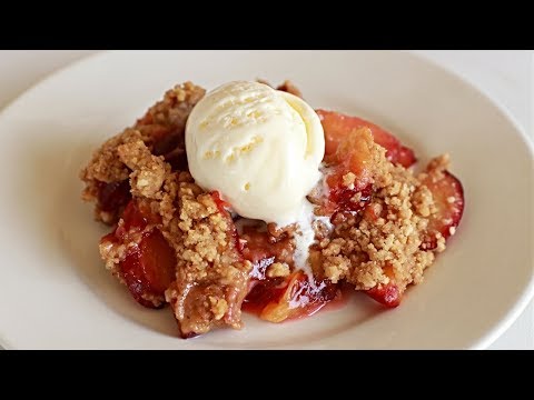 Video: How To Make A Plum And Cinnamon Pie: A Quick And Easy Recipe