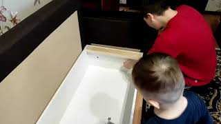 Сборка диванов