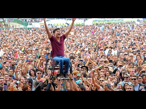 best-of-djs-trol-crowd-compliation!-ultimate-crowd-trolling!!