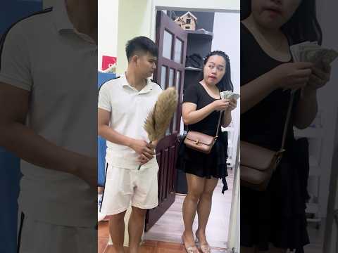I missed.😂🤣,Daily life of a couple #shortvideo #family #couple #natuanfamily