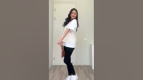 Thumbnail of HOW TO STYLE BLACK LEGGING : DAILY OUTFIT IDEAS