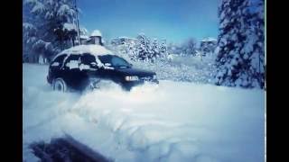 Isuzu Rodeo in  Snow