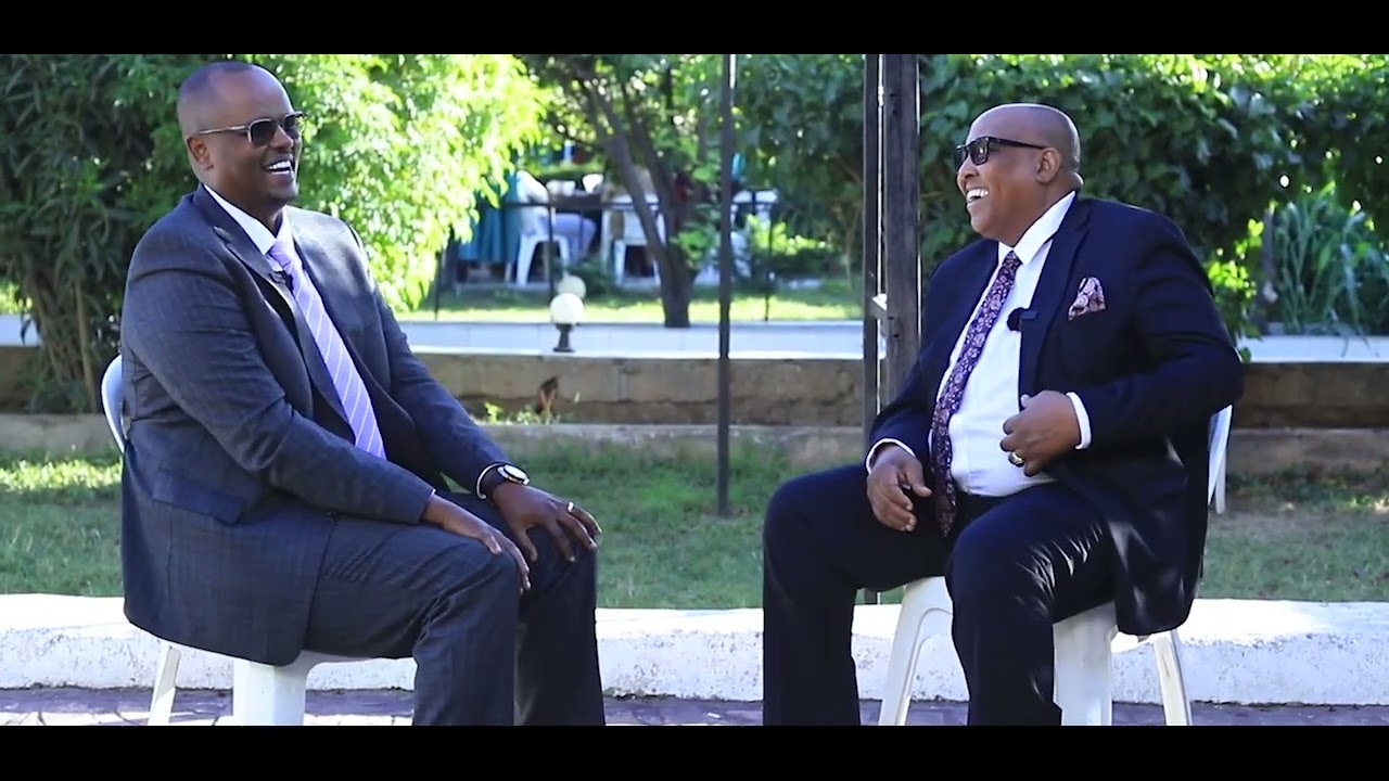 DJ Subeer Iyo wadamada 100 ka badan ee uu soo ruxay