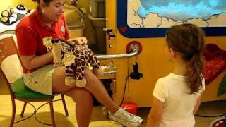 video   20100812   002   St Louis   Audrey stuffs giraffe Caddie