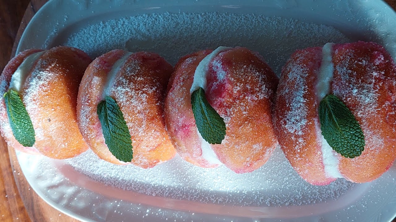 Pesche dolci con crema di ricotta 