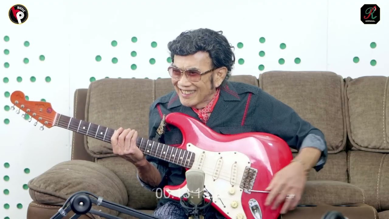 Legends. Bang Haji Rhoma Irama & Man Kidal (Lefthanded & Search). 