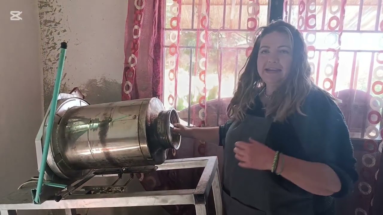 Στο μελισσοκομείο Χαρτζάνι στον κάμπο Καρύστου Ευβοίας!!!