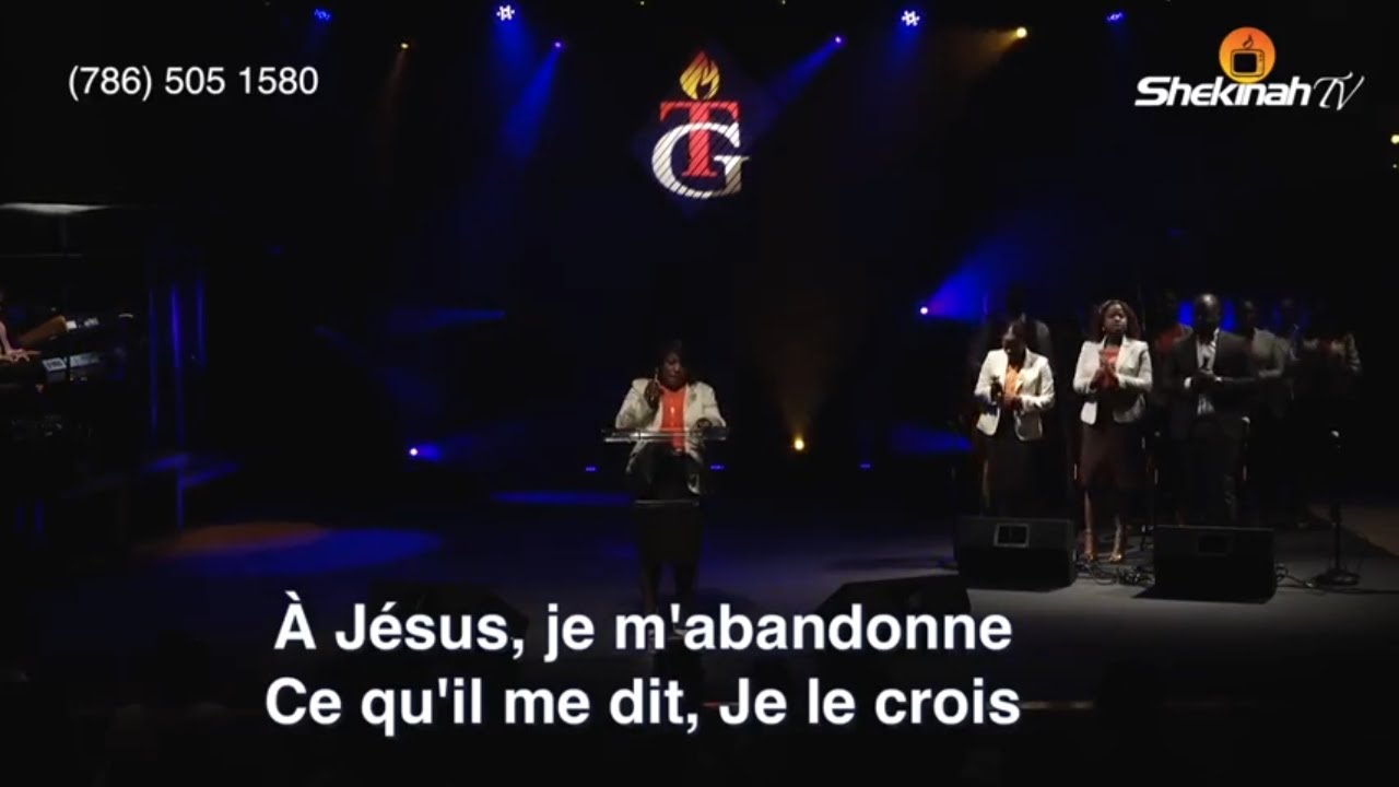 Chant Béni BÉNI | A JESUS JE M'ABANDONNE | Sr Medine P-H & Praise Team ...