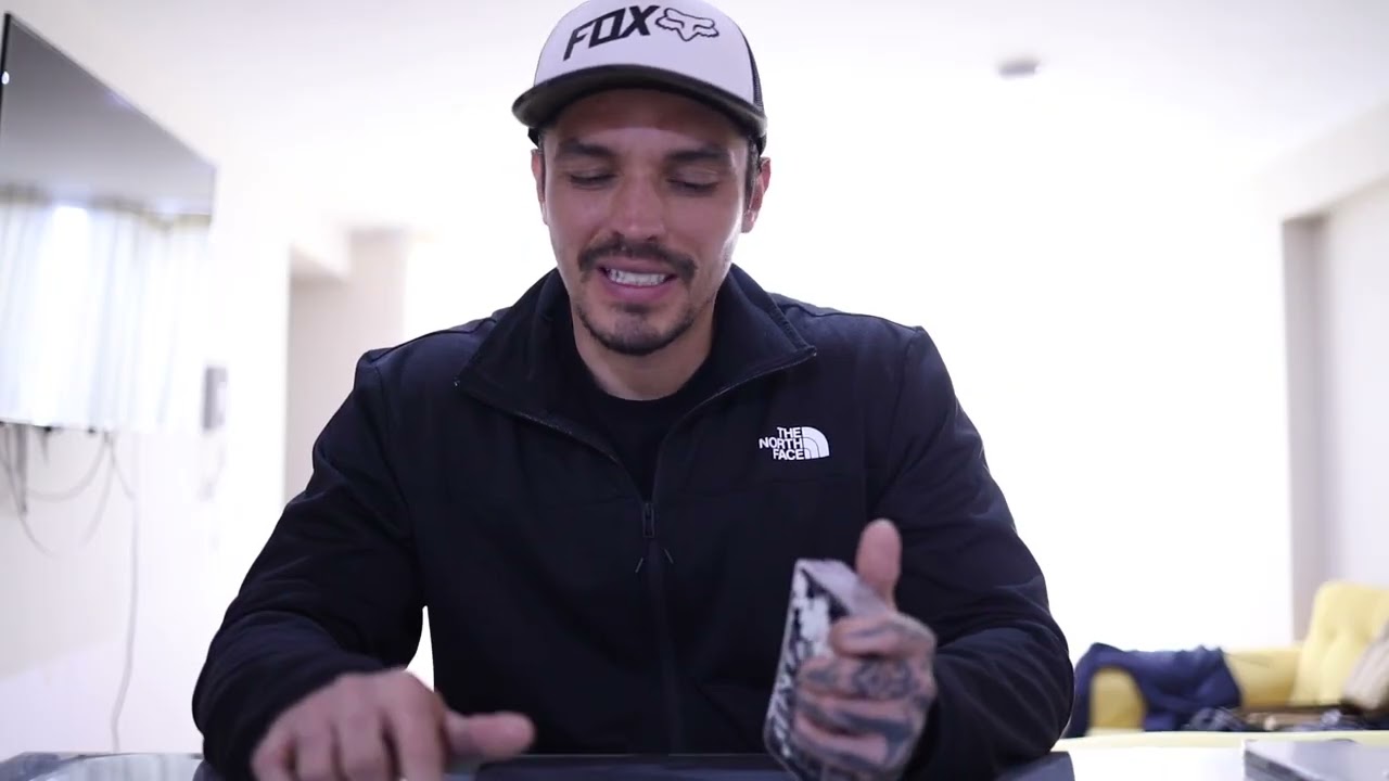 AQUARIUS: YOU ARE WAY TOO VALUABLE IN THEIR EYES TO GIVE UP ON THIS RELATIONSHIP | 15-21 SEP TAROT