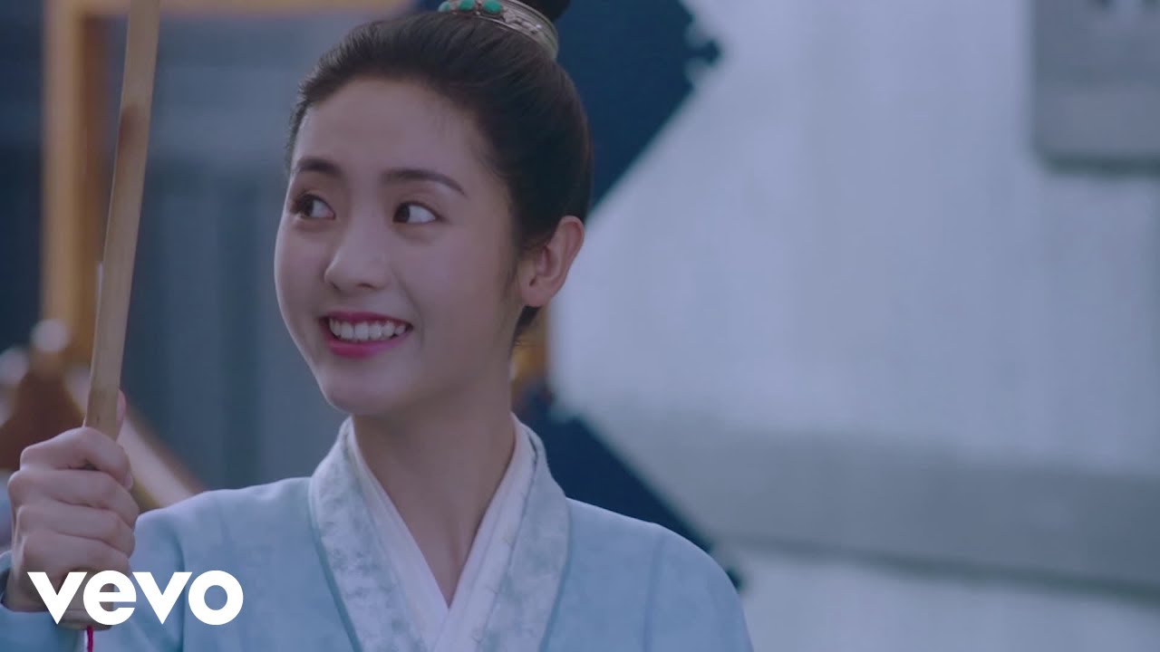 在 YouTube 上觀看「郑繁星 - 明月曾照江东寒 影视原声带」 在 YouTube 上觀看「郑繁星 - 明月曾照江东寒 影视原声带」