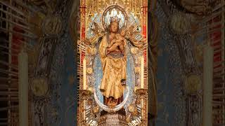 SENTIDA ORACIÓN PARA LA VIRGEN DE LA ALMUDENA PATRONA DE MADRID 9 de noviembre Resimi