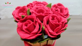 D.I.Y. FELT ROSE BOUQUET