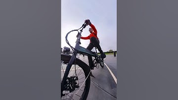 How to film a bicycle video alone 🤳🚴‍♂️ #Insta360 #Insta360X3