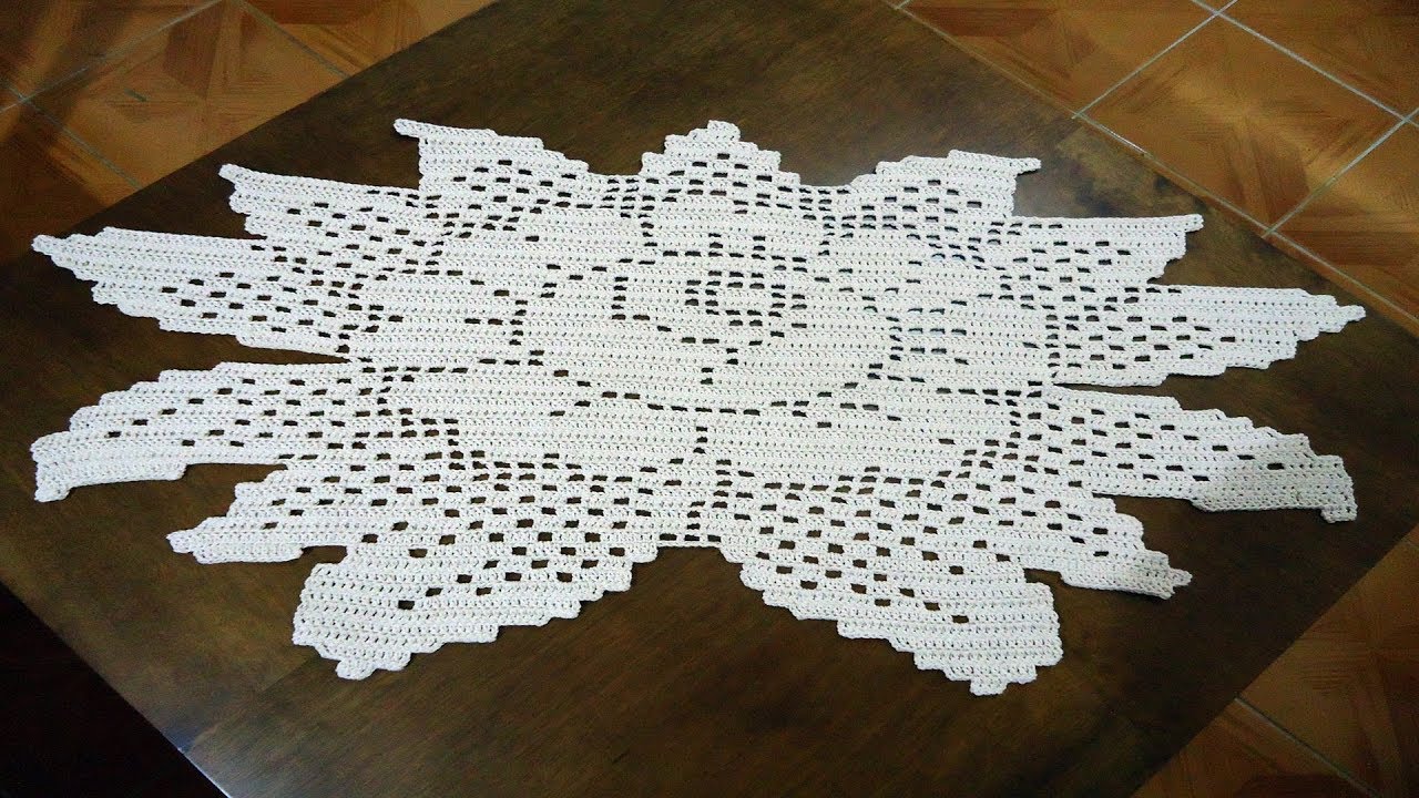 Novidades!Centro de Mesa Rosa E Flor Mandala!/Simone Cavagnoli/Simone Artes em Crochê