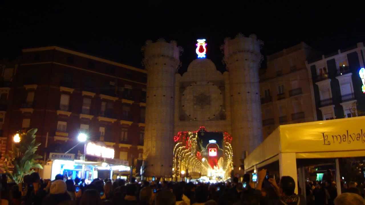 Fallas 2014 - Calle Iluminada Falla Sueca-Literato Azorin