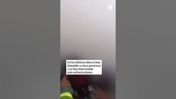 Espectacular persecución a una narcolancha en la costa de #cádiz #guardiacivil