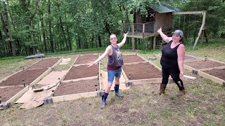 BUILDING A GARDEN FROM SCRATCH ON A BUDGET | WHAT A DIFFERENCE 4 DAYS MAKES